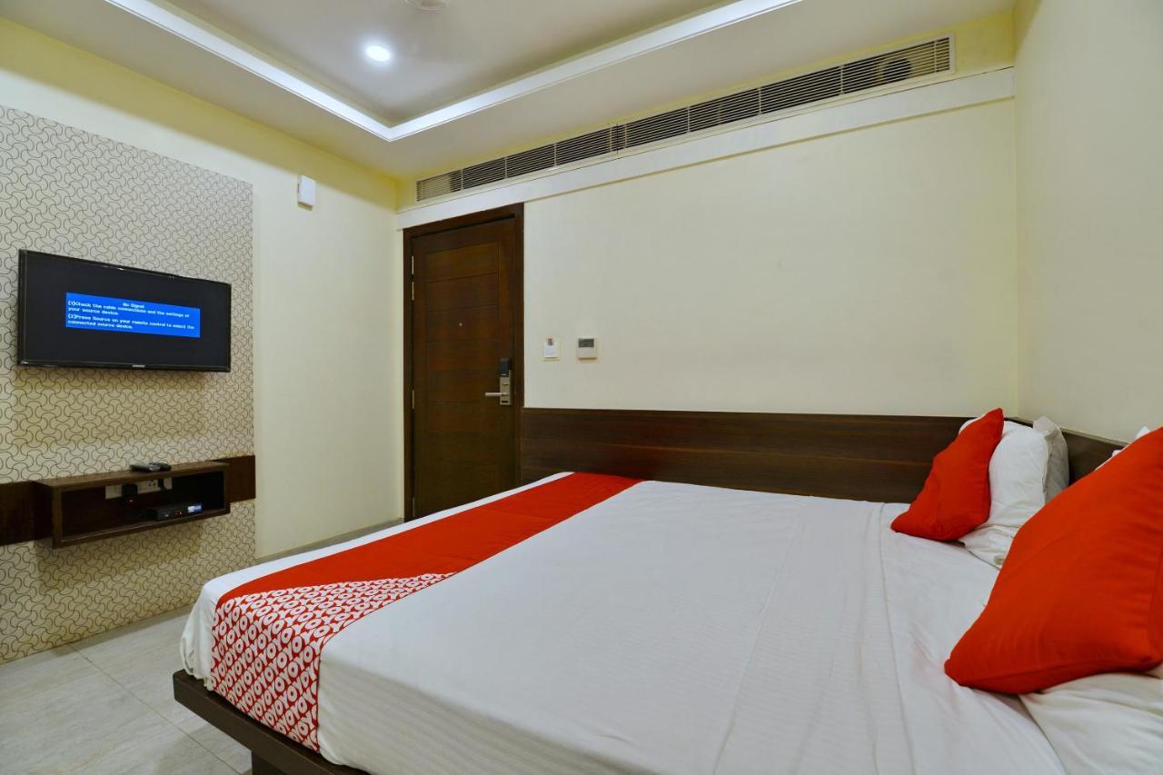 Oyo 9753 Hotel Cheelgadi Jaipur Exteriör bild